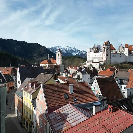 Altstadt Mit Tiefgarage Und Bergblick