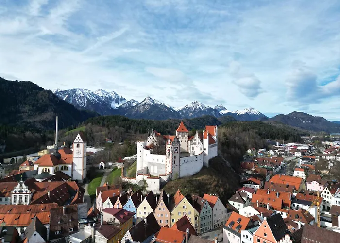Urban Vista I I Kueche I Bergblick Füssen